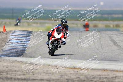 media/May-25-2025-Lets Ride (Sun) [[0ff033e448]]/B Group/1120am (Grapevine)/